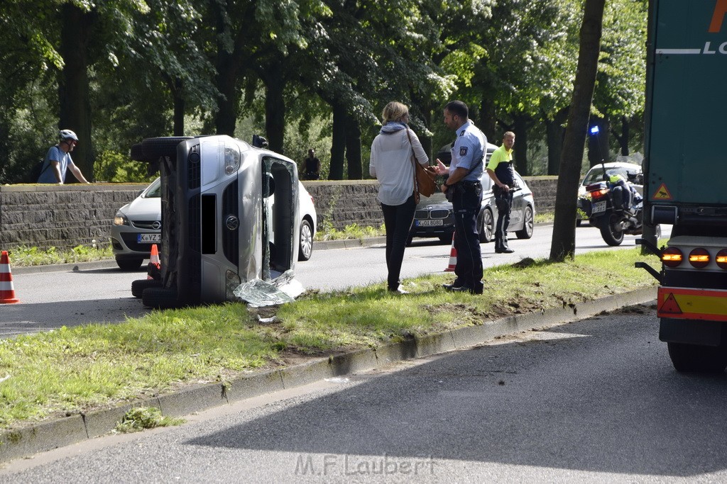 VU LKW PKW Koeln Riehl An der Schanz P19.JPG - Miklos Laubert